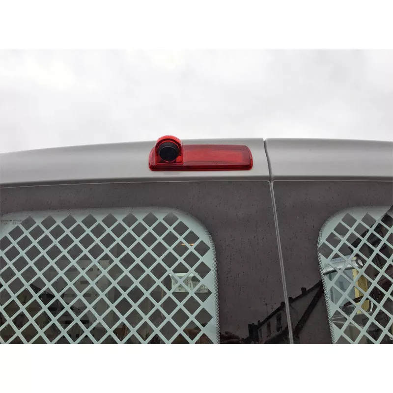 AMPIRE-Farb-Rueckfahrkamera-fuer-Opel-Vivaro-Renault-Traffic-und-Nissan-NV300-KV-VIVARO_b_4 AMPIRE KV-VIVARO Farb-Rückfahrkamera für Opel Vivaro, Renault Traffic und Nissan NV300