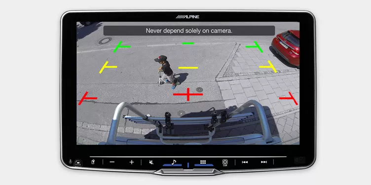 iLX-F905DU8_Drive-Assist-Cameras