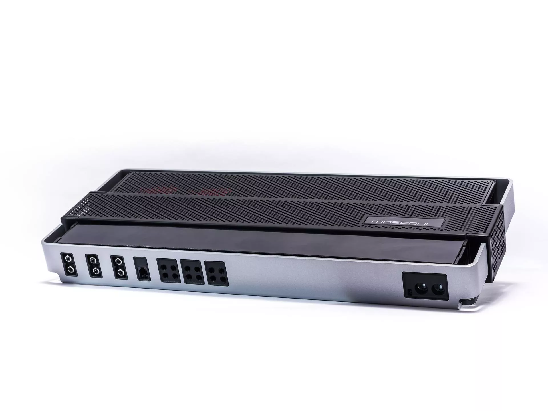 gladen_pro_5_30 Mosconi Gladen Pro 5|30 5-Kanal Hybrid Verstärker