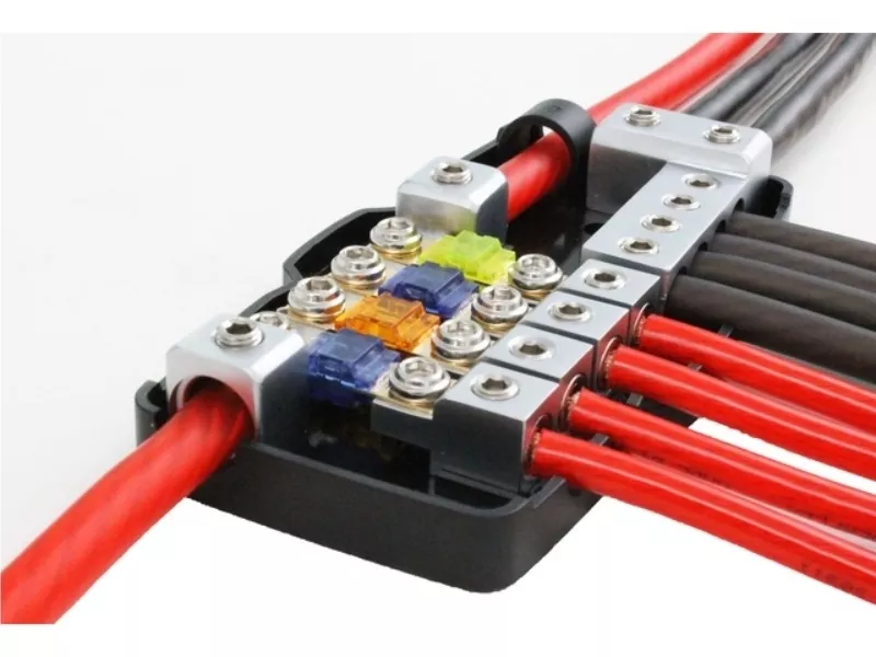 aiv_stromverteiler4_fach Mini-ANL Sicherungsverteilerblock